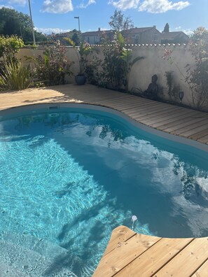 Pool - Vrbo Property (Le Pontet)