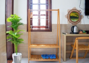 Deluxe Double Room, Balcony, River View | Interior - New Moon Villa (Hoi An)