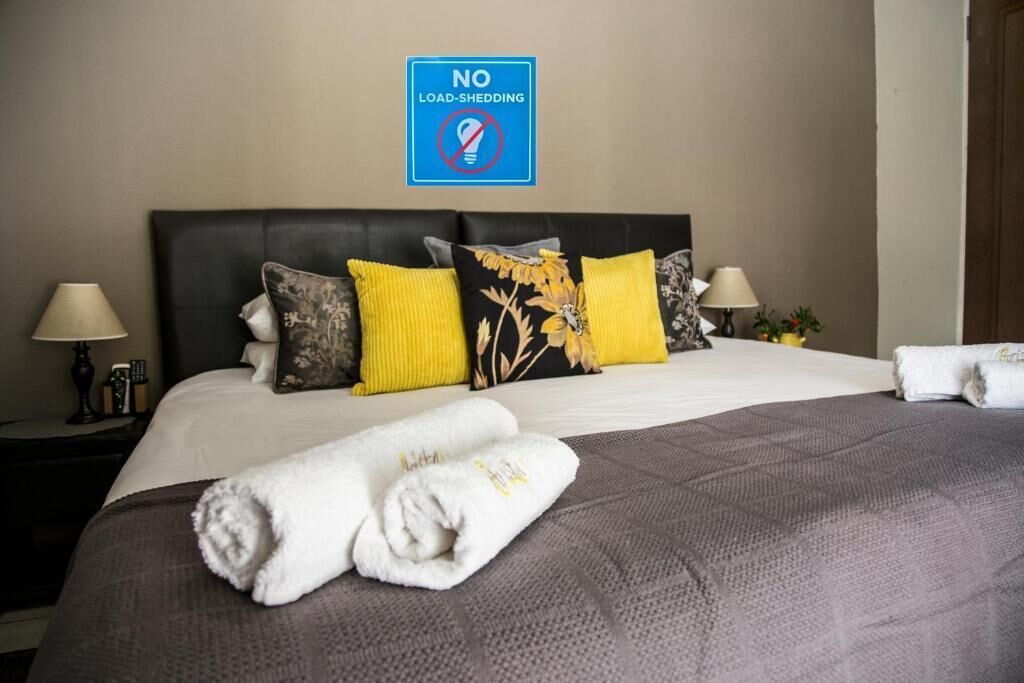 Standard Double or Twin Room, Garden View | Blackout drapes, soundproofing, iron/ironing board, free WiFi
