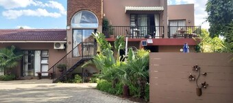 ARISTA GUESTHOUSE