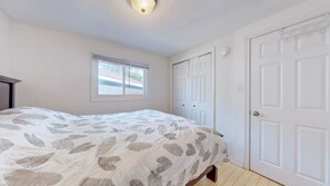 4 habitaciones, tabla de planchar con plancha y wifi gratis 