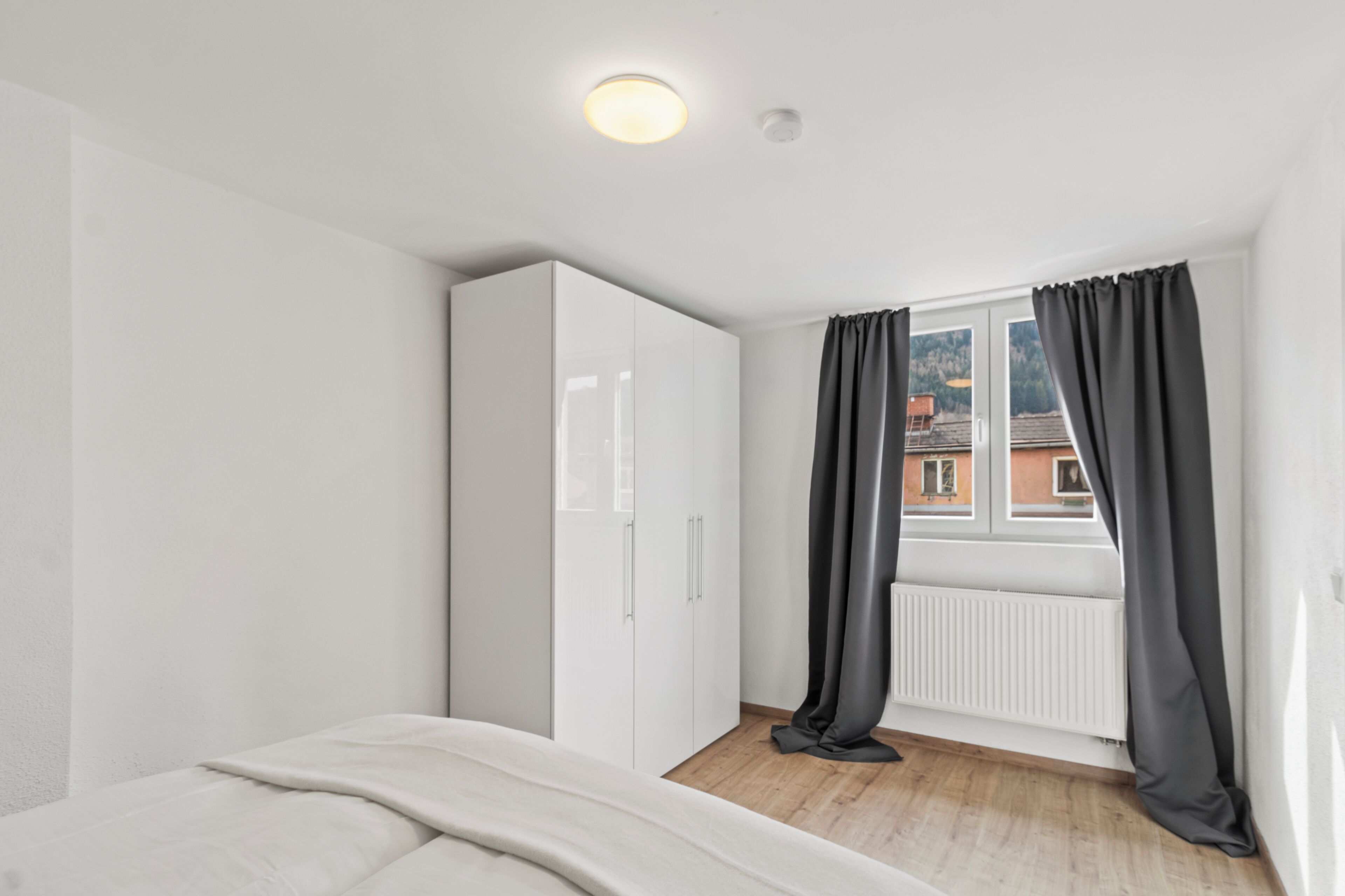 Classic Apartment, 1 Queen Bed with Sofa bed | Blackout drapes, free WiFi