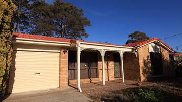 House, 3 Bedrooms, Accessible, Patio | Exterior