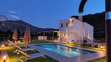 Piscine extérieure