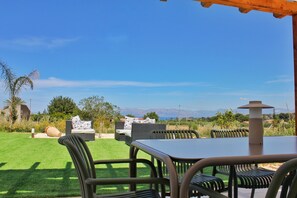 Outdoor dining - Galatea Boutique Villa: Pool Idro & Relax Scopello (Castellammare del Golfo)