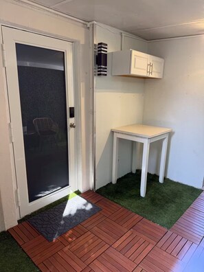 Interior - Private Studio/Kitchen/Laundry/min 2 Miami airport (Miami)