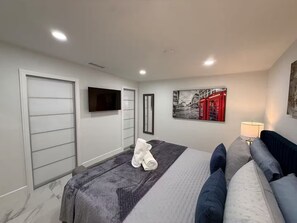 Iron/ironing board, WiFi, bed sheets - Private Studio/Kitchen/Laundry/min 2 Miami airport (Miami)