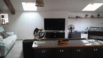 Smart-TV, Tischfußball