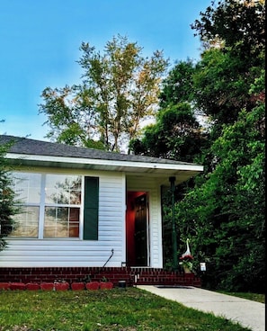 Exterior - Your Getaway Awaits (Pensacola)