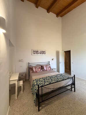 Room - Vrbo Property (Capaccio Paestum)