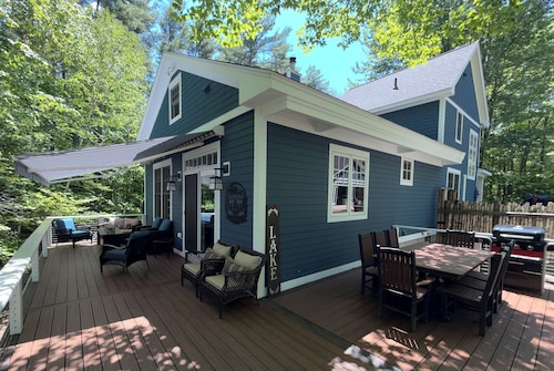 Welcome to the Bear’s Den. A Delightful house on Lake Winnipesaukee in Meredith.