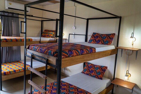 Sign Of Silence Hostel - Kumasi