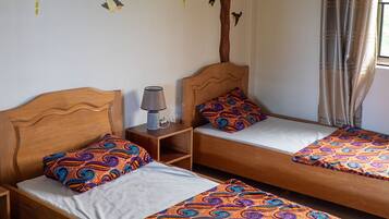 Standard Twin Room | Free WiFi