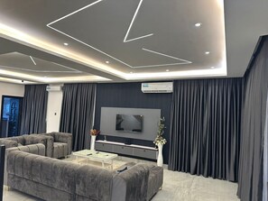 Interior - Monte Luxury Home (North Legon)