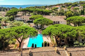 Exterior - Les Issambres -Charming Provencal Apartment with Swimming Pool and Close to the Beach (Roquebrune-sur-Argens)