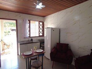 Fridge, microwave, stovetop, coffee/tea maker - Vrbo Property (Florianópolis)