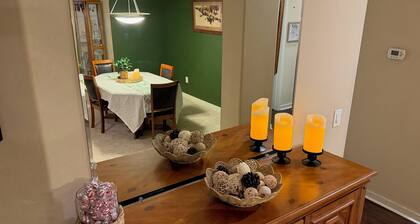 Rest & Relax Cozy Western Luxe Stay