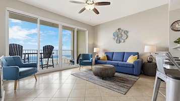 Condo, Multiple Beds (Vantage Vues) | Living area