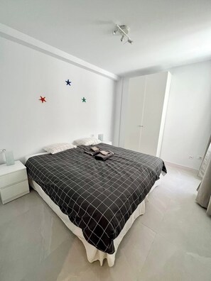 2 Schlafzimmer, Bügeleisen/Bügelbrett, WLAN, Bettwäsche