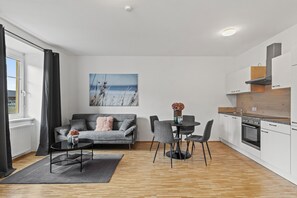 Living area - Faraway Homes Studios Krieglach 18 (Sommer)