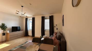 Comfort-Apartment, 1 Queen-Bett und Schlafsofa | Wohnbereich