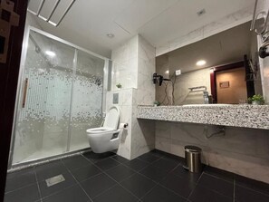 Bathroom - Strand Hotel (Amman)