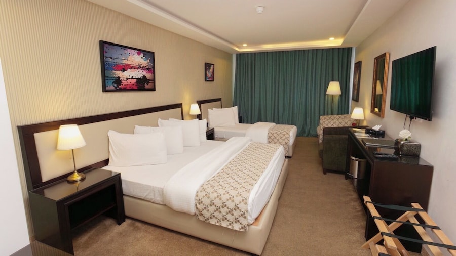 Strand Hotel