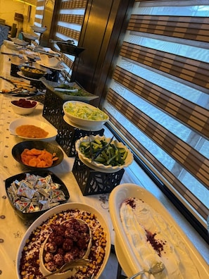 Restaurant - Strand Hotel (Amman)