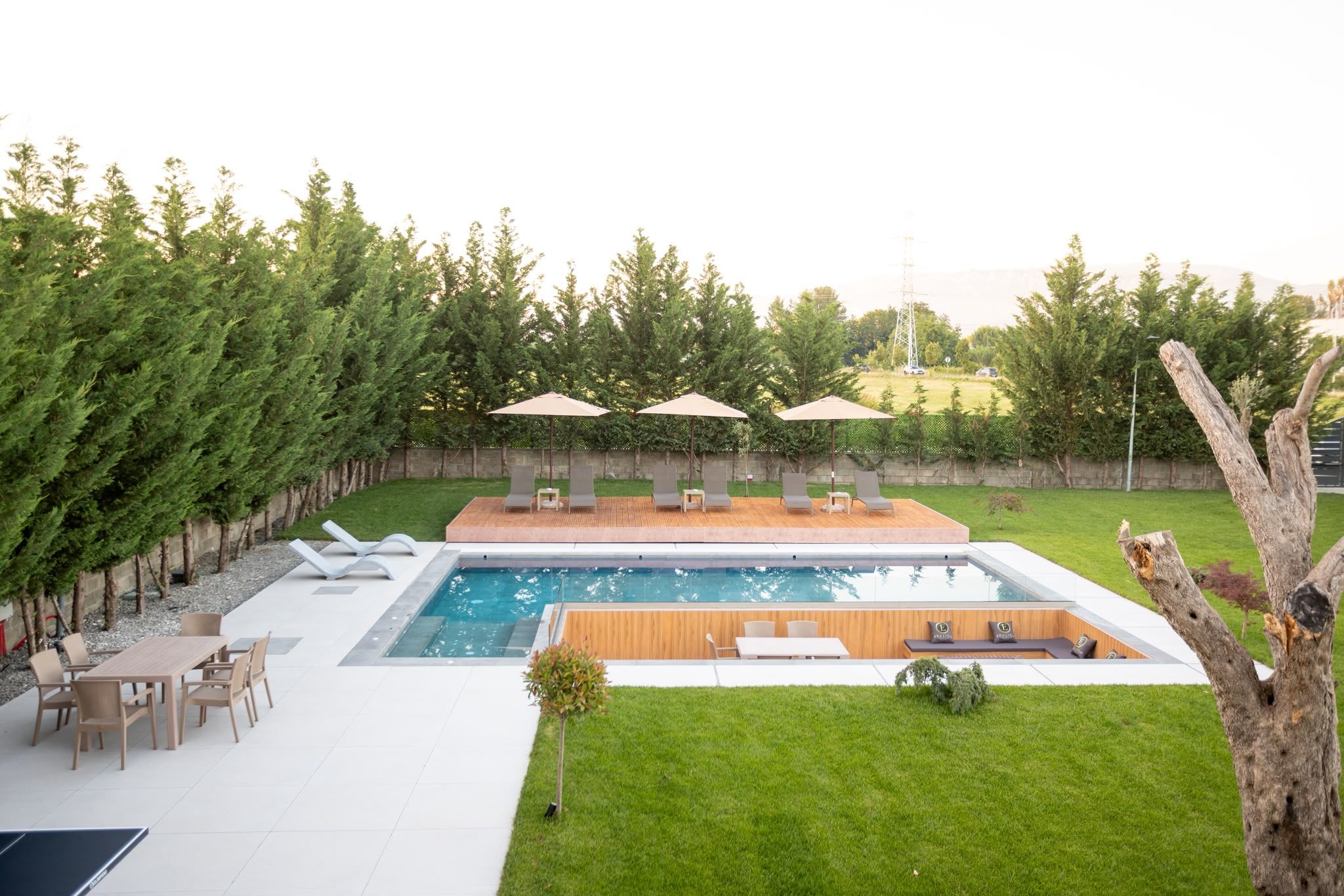 Udendørs pool, opvarmet pool