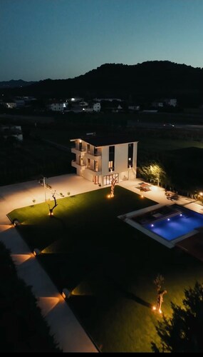 Villa Eralion | Adults Pool · Jacuzzi · Fire Pit · En-Suites · Garden · Private