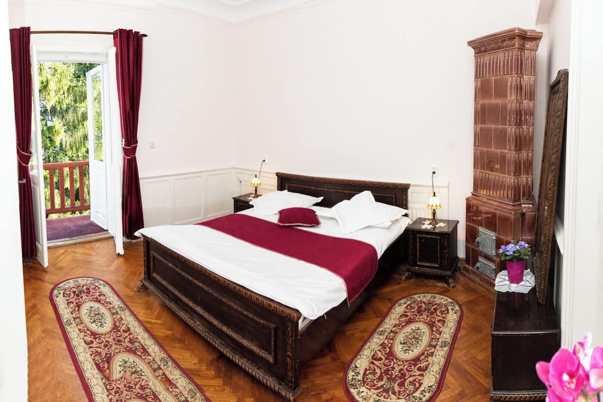 Basic Double Room | Premium bedding, free WiFi, bed sheets