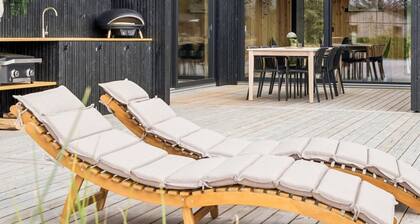 "Ania" - 500m from the sea by Interhome