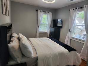 2 chambres, bureau, fer et planche à repasser, Wi-Fi gratuit