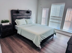 3 Schlafzimmer, Bügeleisen/Bügelbrett, WLAN, Bettwäsche