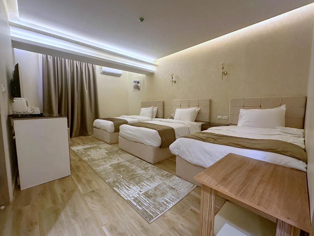 Dreibettzimmer, Bergblick