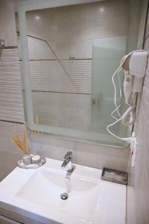 Deluxe-Doppelzimmer | Badezimmer