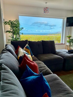 Living area - Ocean Heights house (Dunfanaghy)