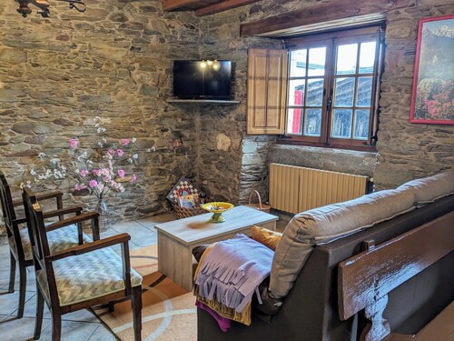 O Val de Vilaboa - Stone House of the s. XIX in Ribeira Sacra - Peace and Comfort