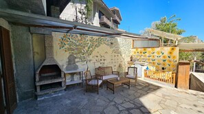 Terrace/patio - Vrbo Property (Gravere)