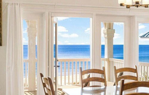 Beach Front- St George Island -Pool -Game Room
