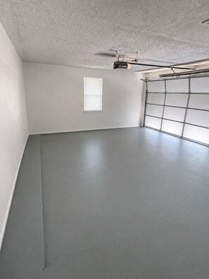 Interior - Welcoming 2-bedroom house with AC in vibrant Abilene (Abilene)