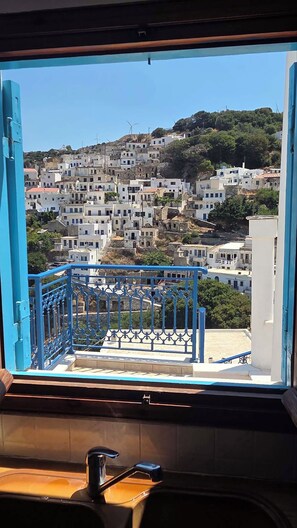 Interior - Comfort & Panoramic Village Views (Drymalia)