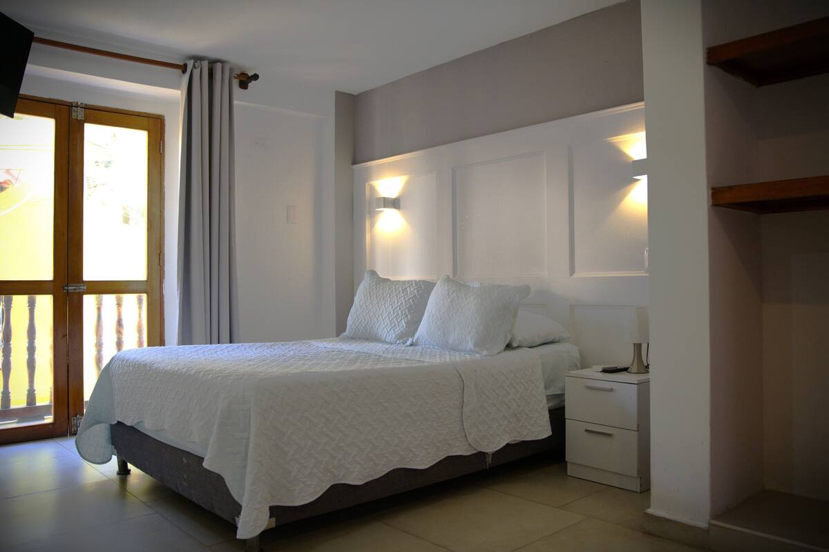 Standard Triple Room, Balcony | In-room safe, WiFi (free)