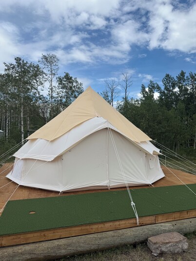 Furnished glamping tents and tipis for rent! Secure, amazing mountain scenery!
