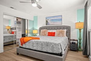 4 habitaciones, caja de seguridad en la habitación y escritorio 