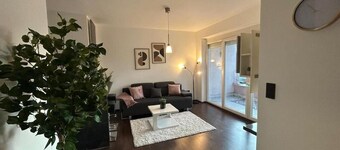 FarawayHomes Studio Bruck 17