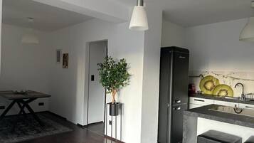 Comfort-Apartment, 1 Doppelbett und Schlafsofa, Balkon | Innenbereich