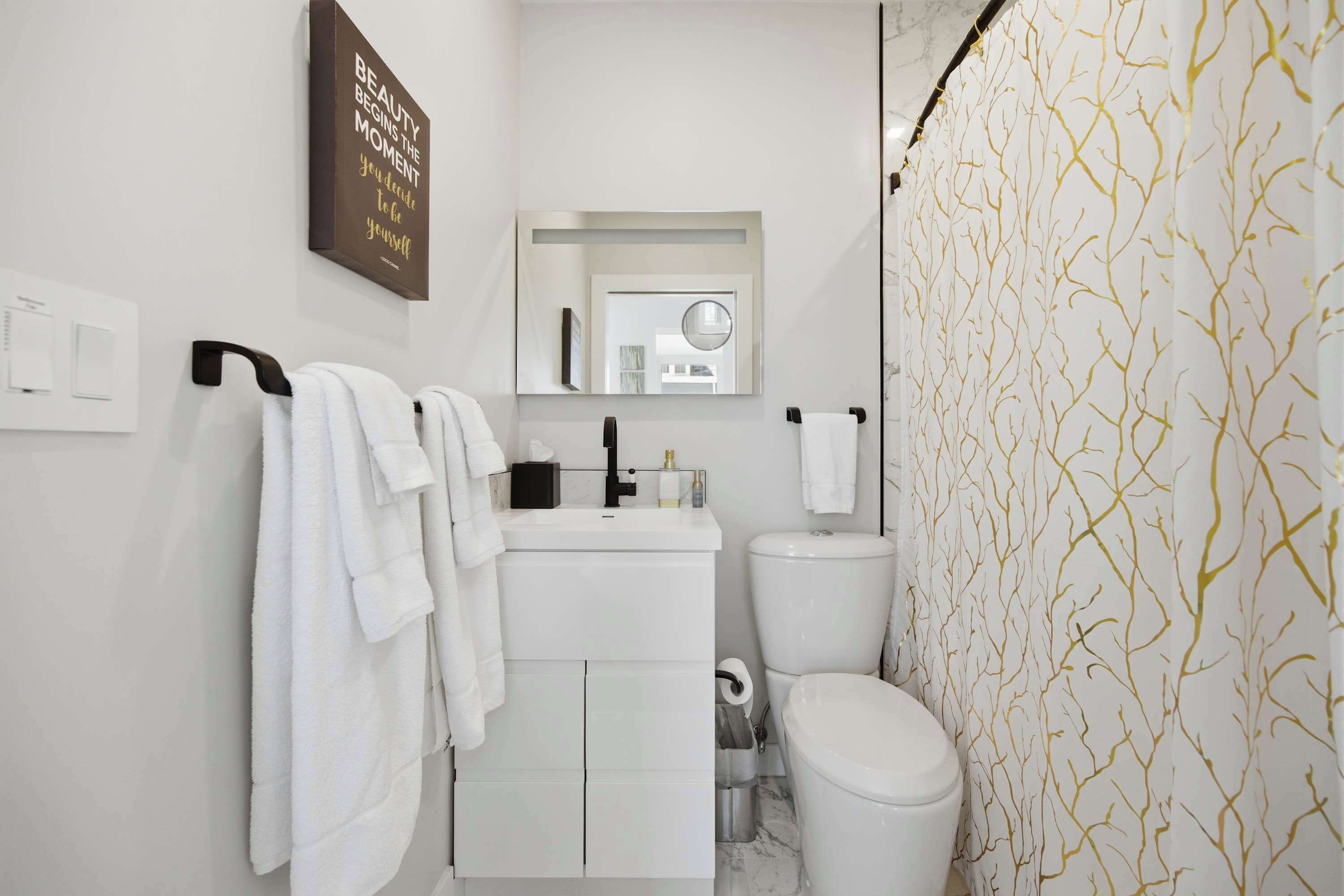 Huis, meerdere bedden, uitzicht op stad (Luxury Mt. Adams Retreat) | Badkamer | Handdoeken