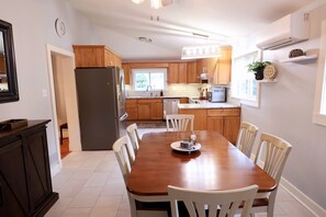 Dining - The Homestead at Anderson Ridge |Pool & Trails (Schellsburg)