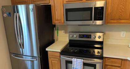 Lovely 2-bedroom house in vibrant Durham